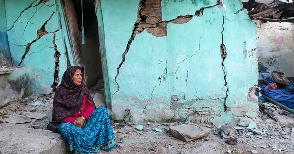 2400 buildings in Chennai Mumbai Delhi face a high sinking