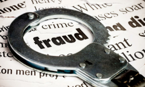 Bhayandar agent dupes four policyholders of Rs 1782 lakh through
