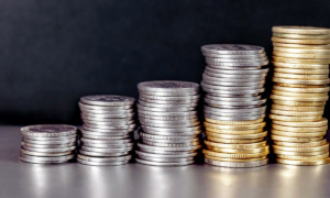 House shifting job turns into theft case as worker flees with