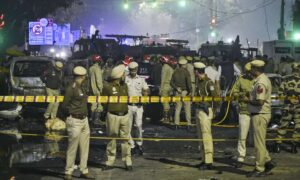 Initial probe suggest detonators used in Delhi blast Sources