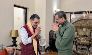 Manjhi Kushwaha Meet BJPs Pradhan Ahead of Bihar Govt Formation