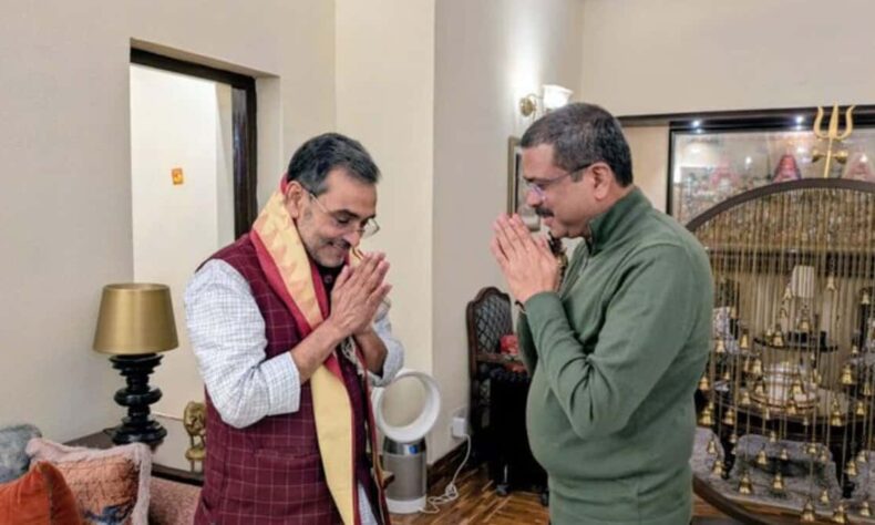 Manjhi Kushwaha Meet BJPs Pradhan Ahead of Bihar Govt Formation