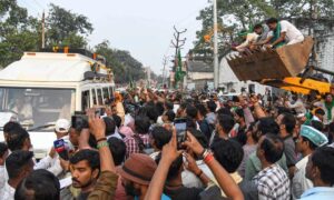 RJD chief Lalu Prasad embarks on campaign drive in Phulwari