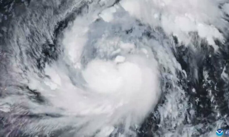 Super Typhoon Fung wong slams into Philippines after killing 2 displacing